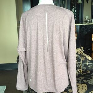 Lululemon box it out long sleeve heathered shirt